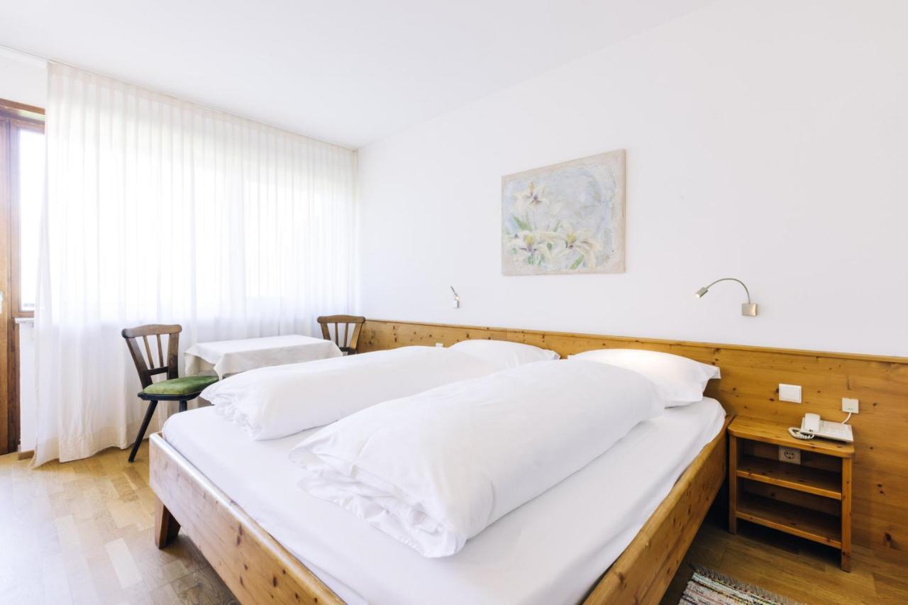 Bio Hotel Kaufmann Ora / Auer Bagian luar foto