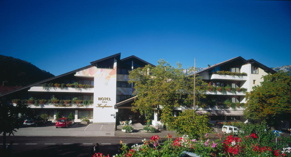 Bio Hotel Kaufmann Ora / Auer Bagian luar foto