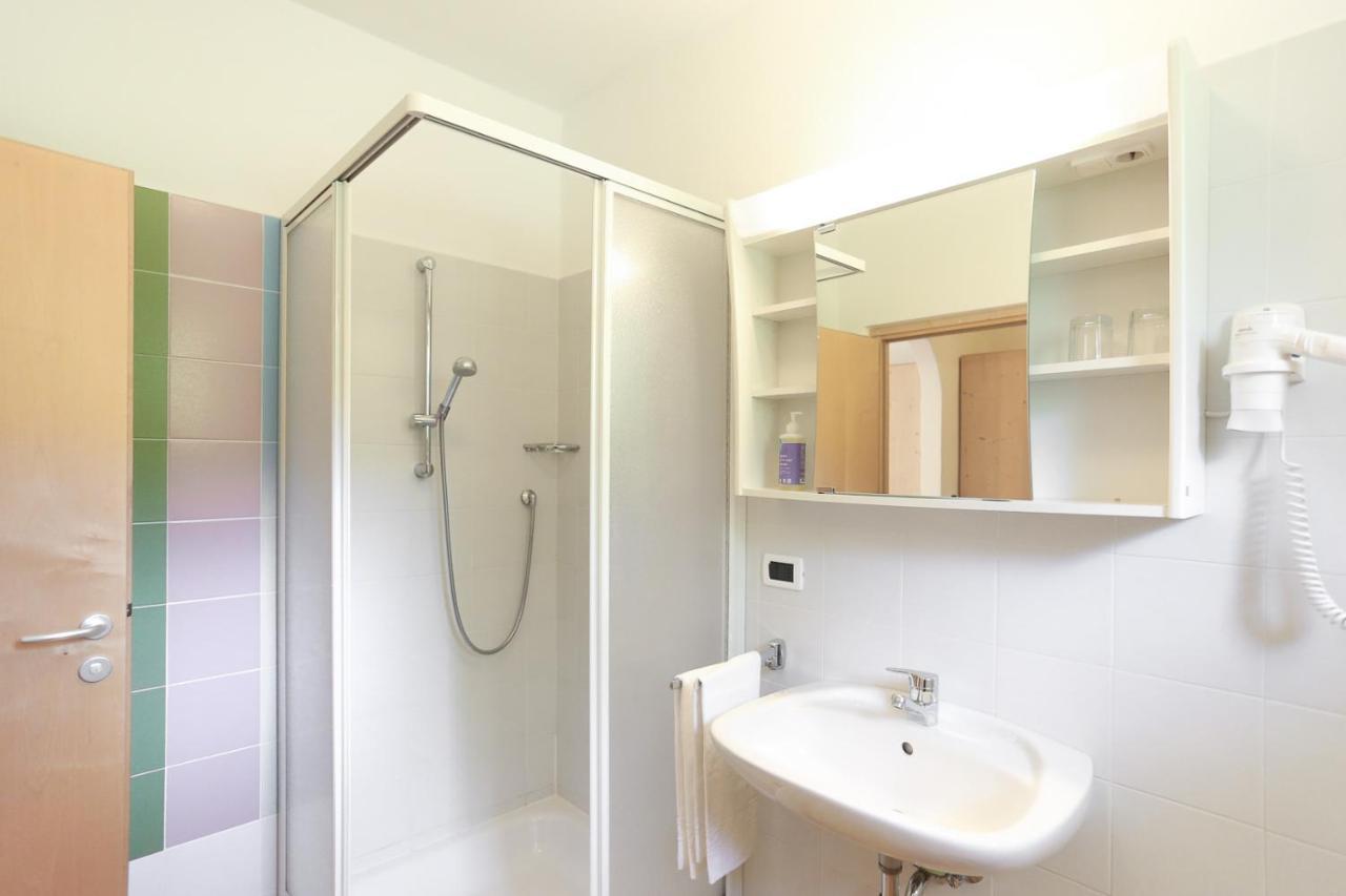 Bio Hotel Kaufmann Ora / Auer Bagian luar foto