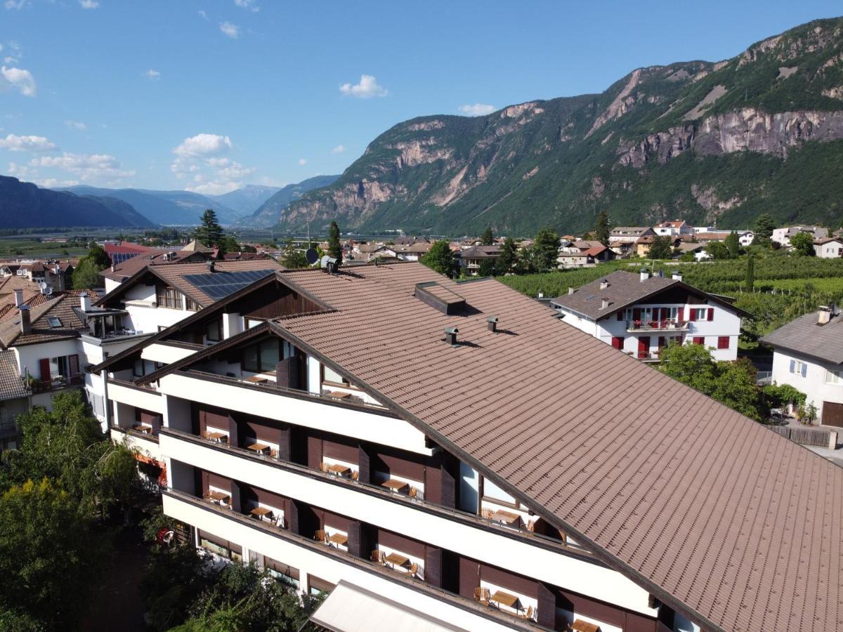 Bio Hotel Kaufmann Ora / Auer Bagian luar foto